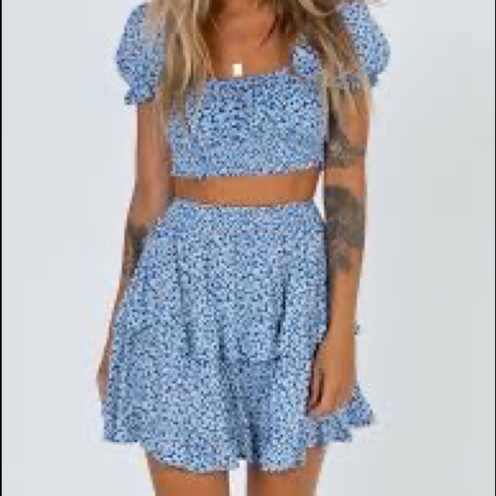 Princess Polly 2-piece set with top and skirt